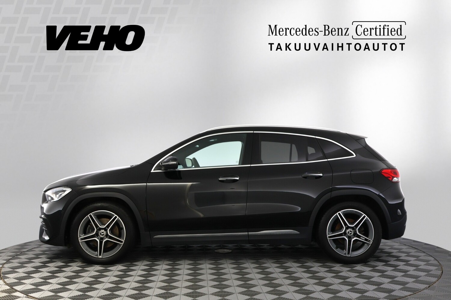 Mercedes-Benz GLA vaihtoauto