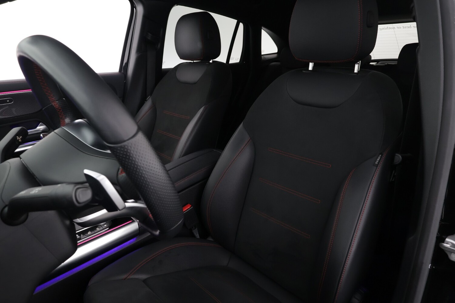 Mercedes-Benz GLA vaihtoauto
