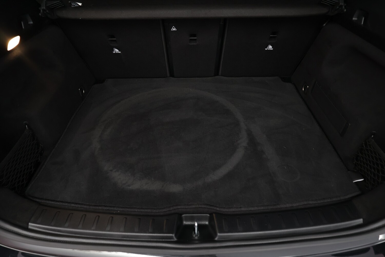 Mercedes-Benz GLA vaihtoauto