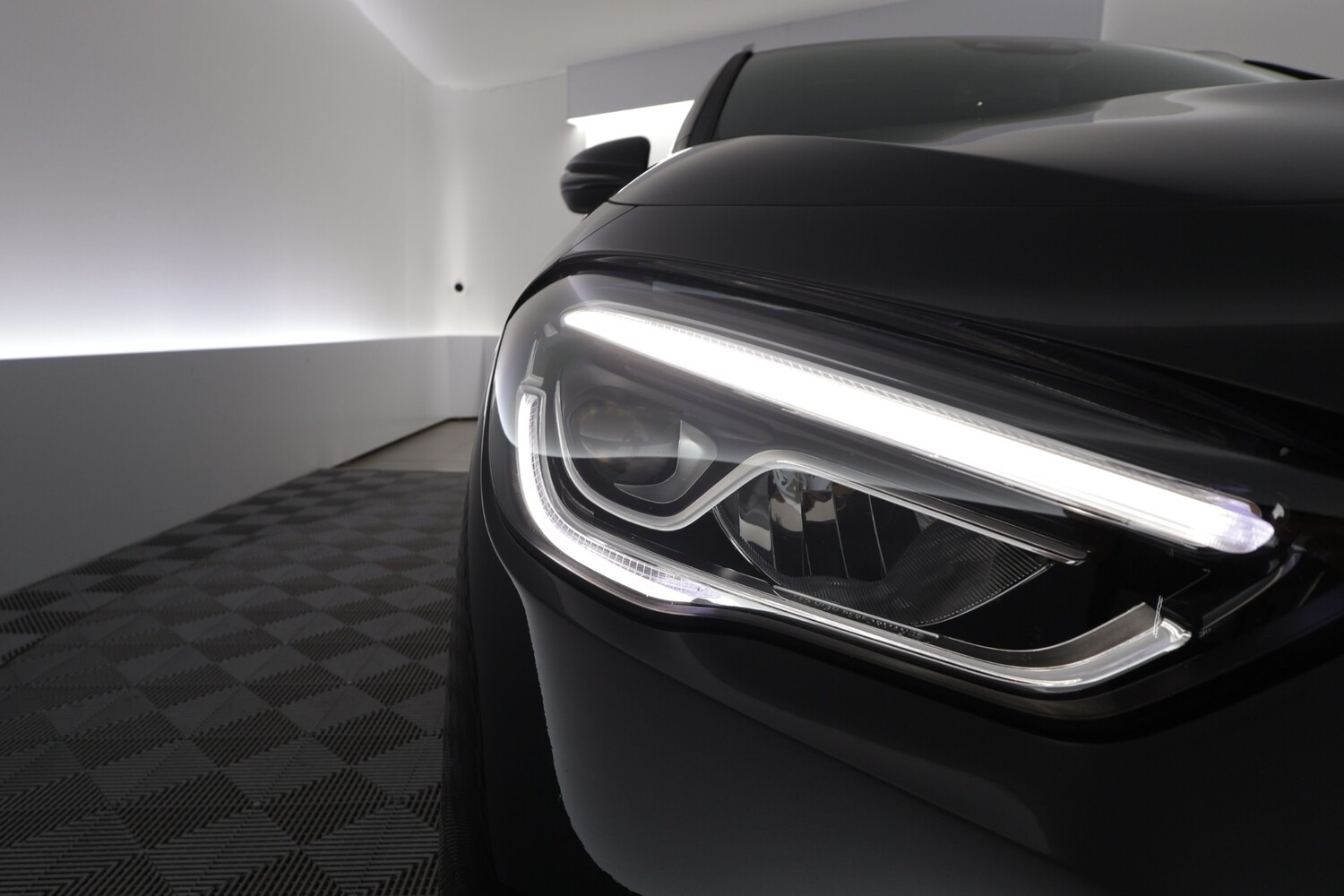 Mercedes-Benz GLA vaihtoauto