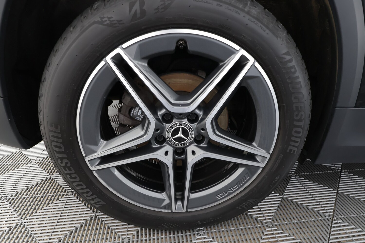 Mercedes-Benz GLA vaihtoauto