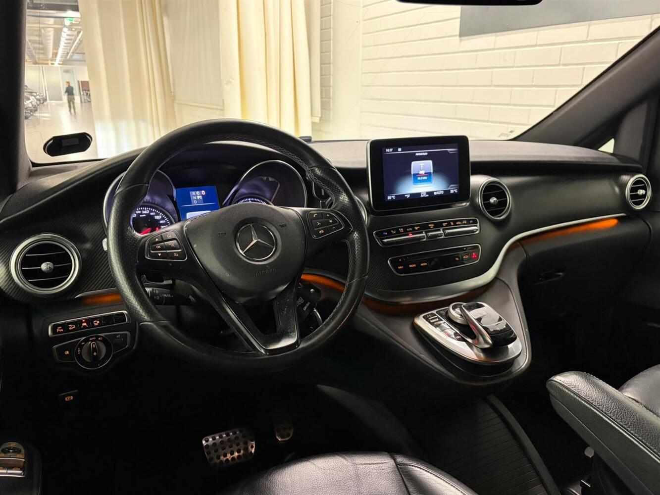 Mercedes-Benz V vaihtoauto