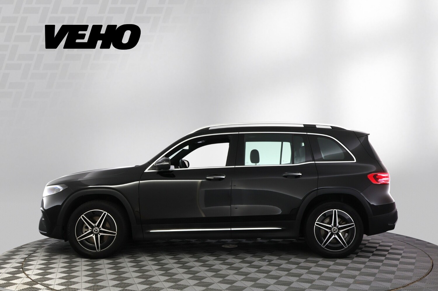 Mercedes-Benz EQB vaihtoauto