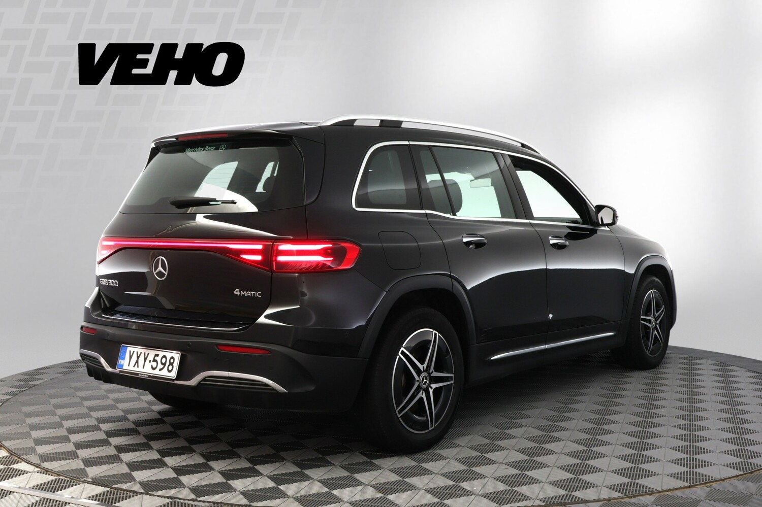 Mercedes-Benz EQB vaihtoauto