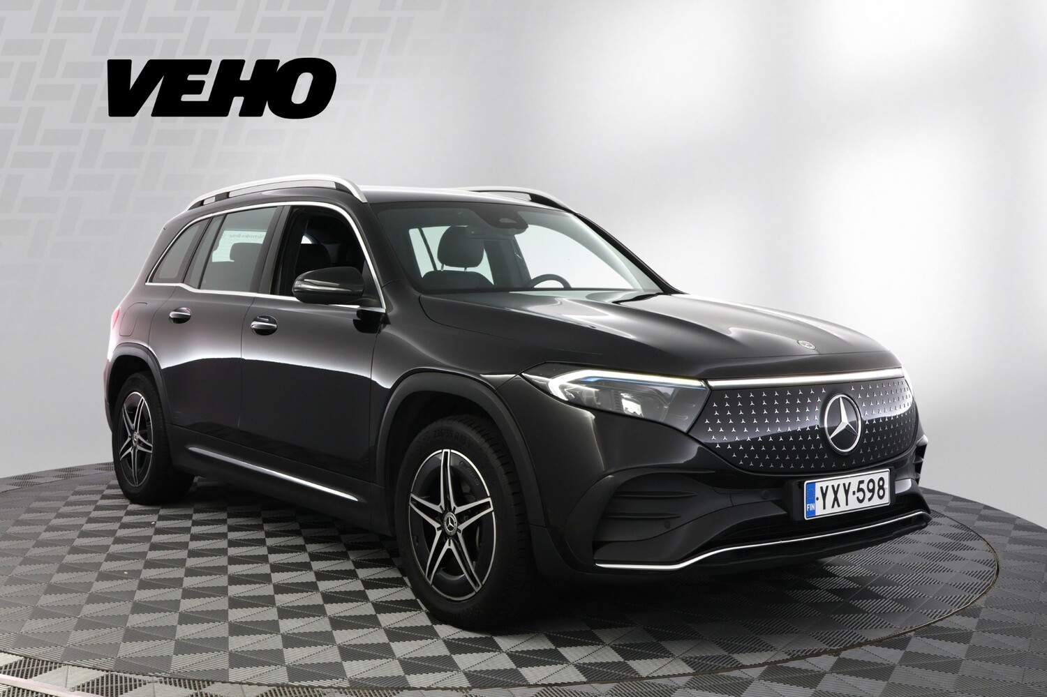 Mercedes-Benz EQB vaihtoauto