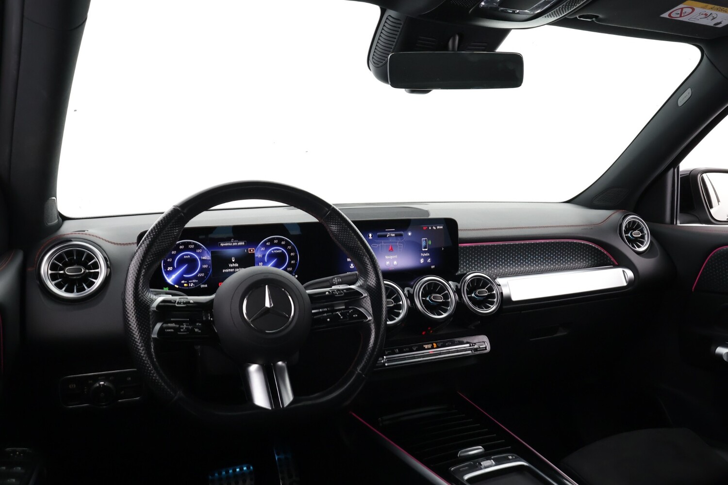Mercedes-Benz EQB vaihtoauto