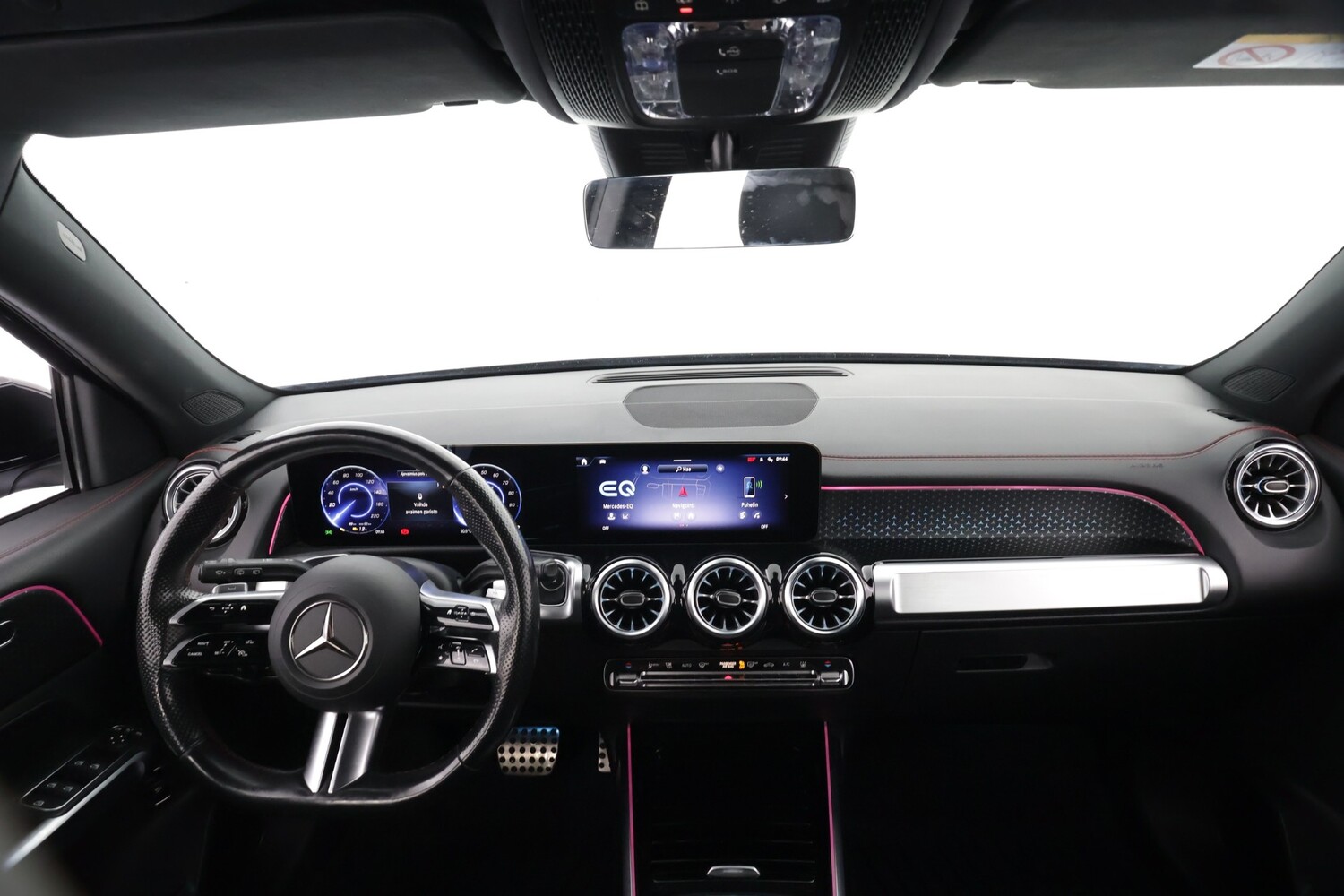 Mercedes-Benz EQB vaihtoauto