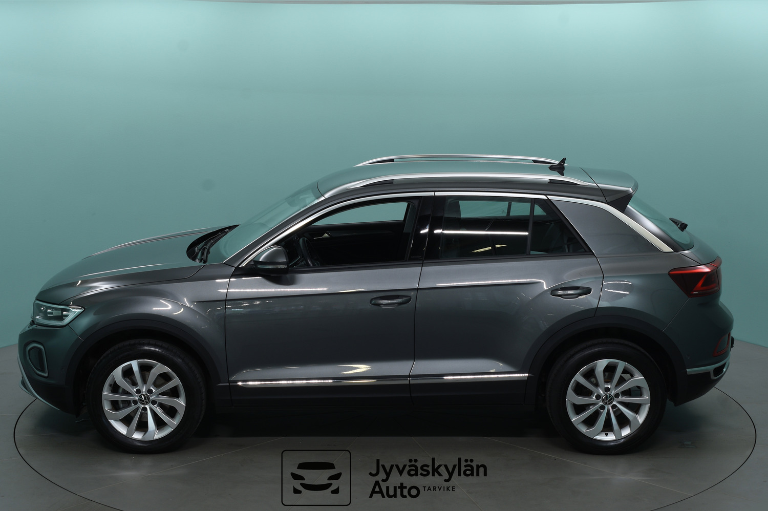 Volkswagen T-Roc vaihtoauto