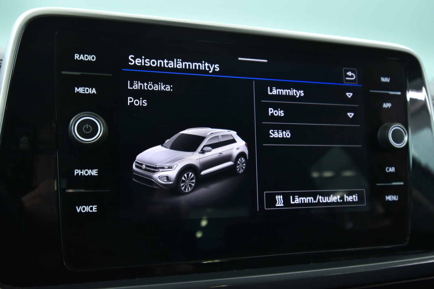 Volkswagen T-Roc vaihtoauto