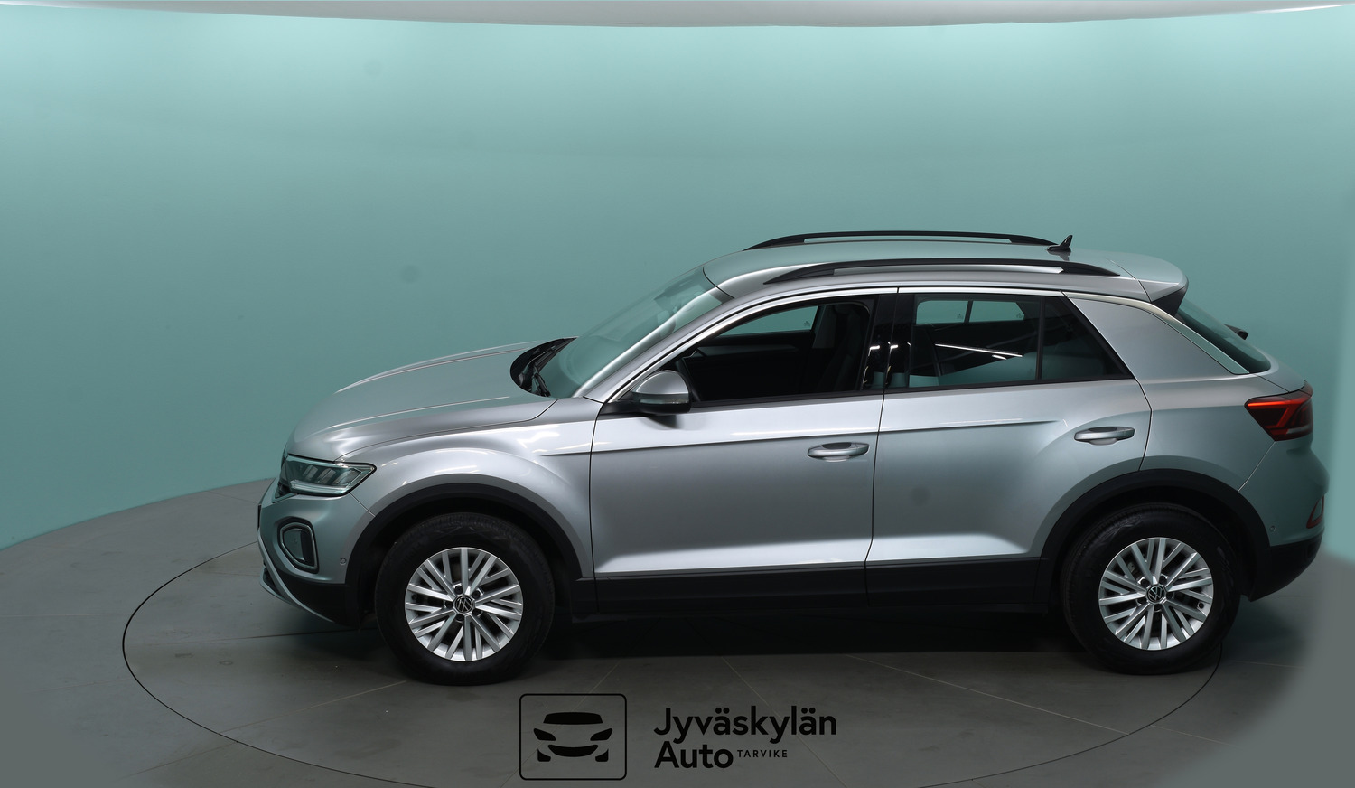 Volkswagen T-Roc vaihtoauto