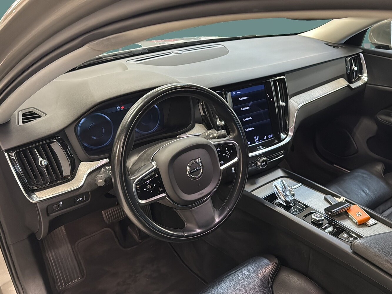 Volvo V60 vaihtoauto