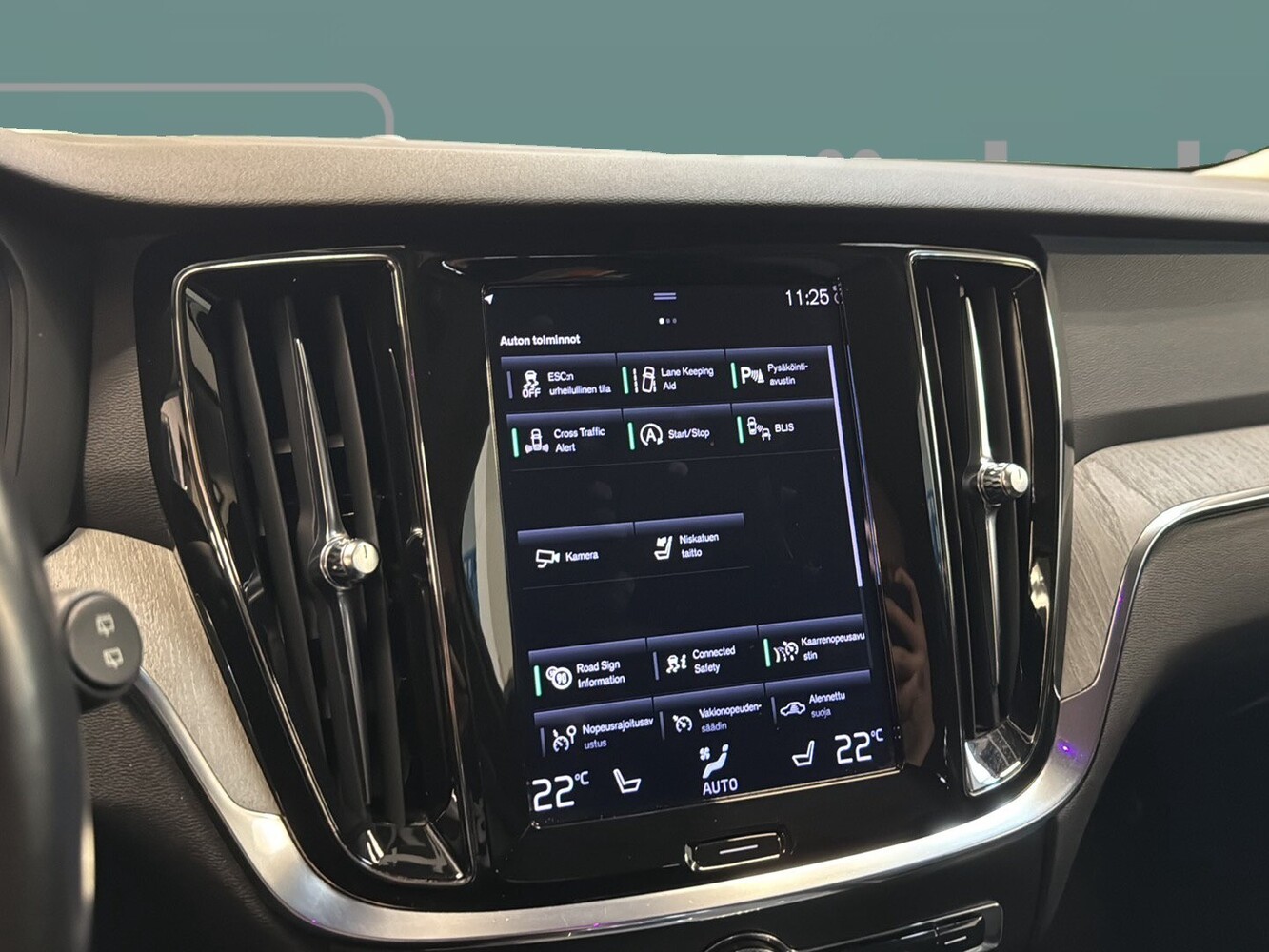 Volvo V60 vaihtoauto