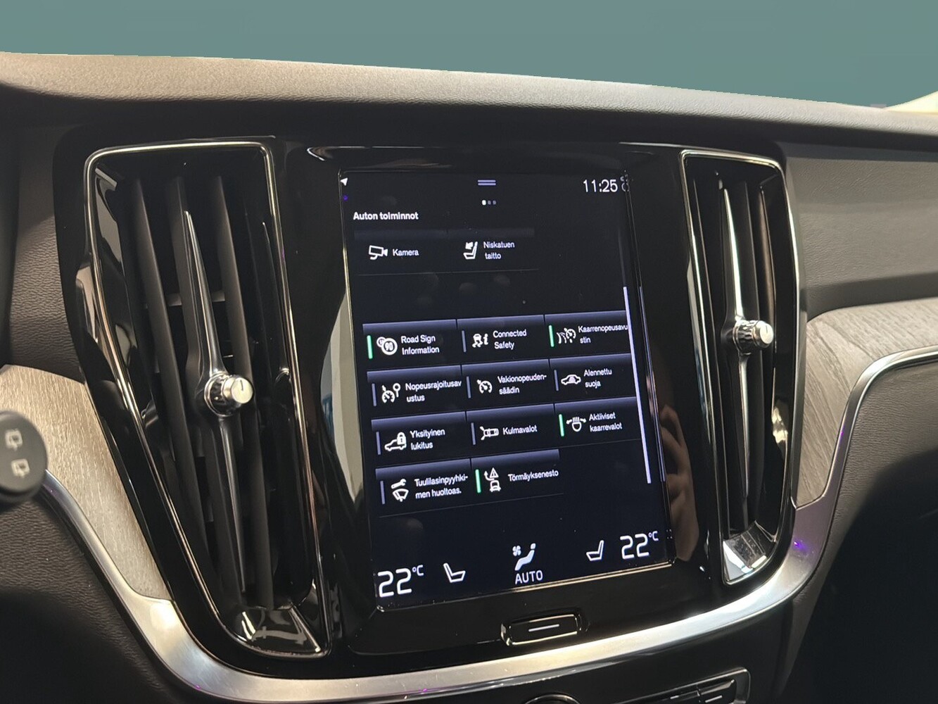 Volvo V60 vaihtoauto