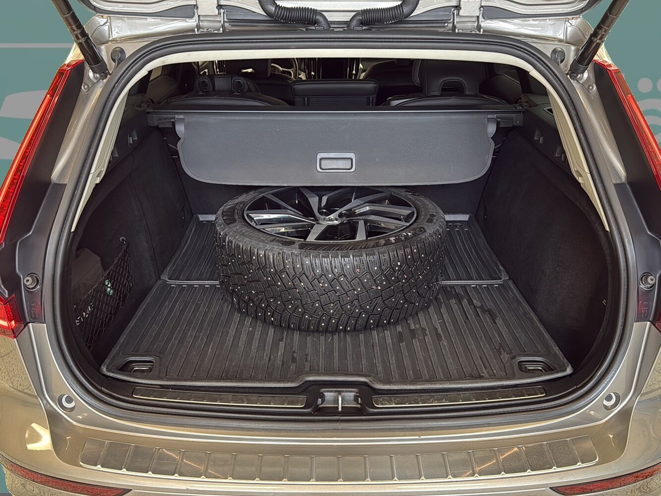 Volvo V60 vaihtoauto