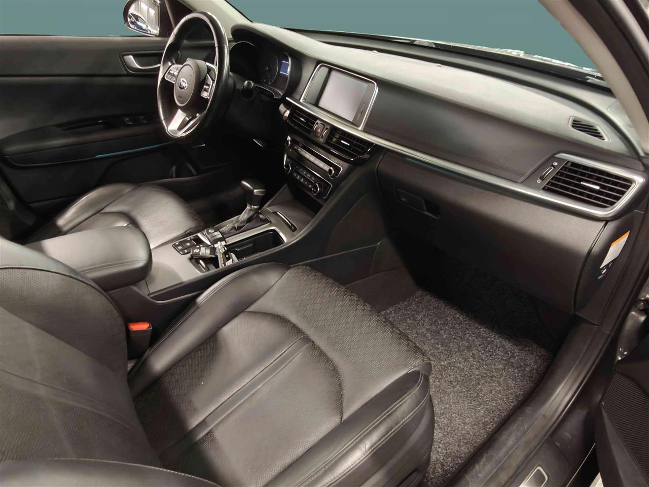 Kia Optima vaihtoauto