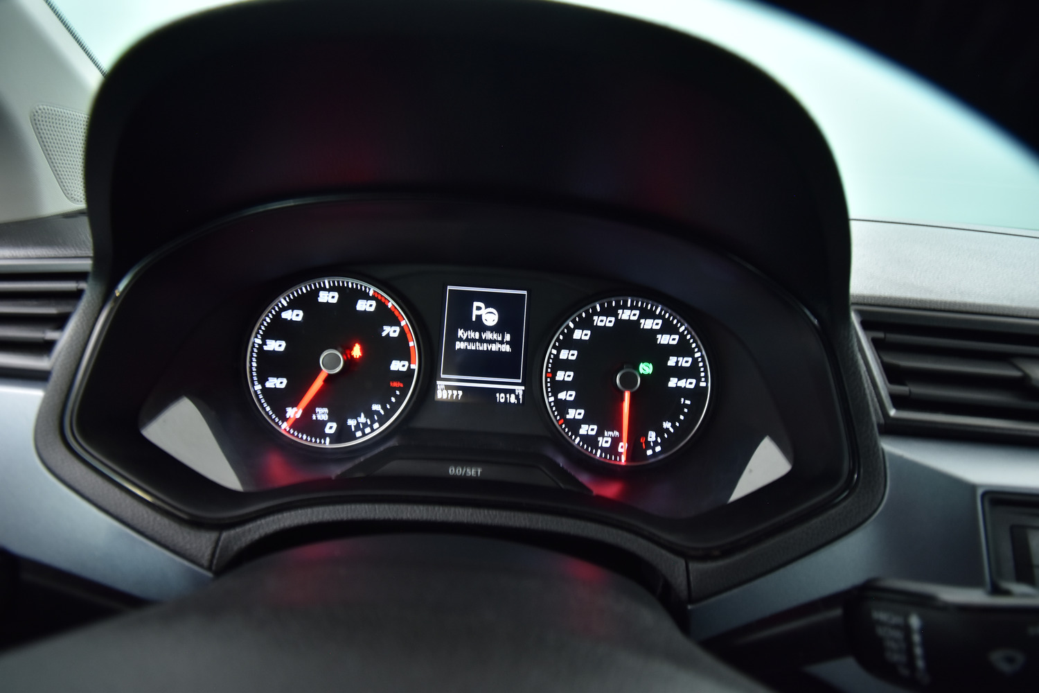 SEAT Arona vaihtoauto