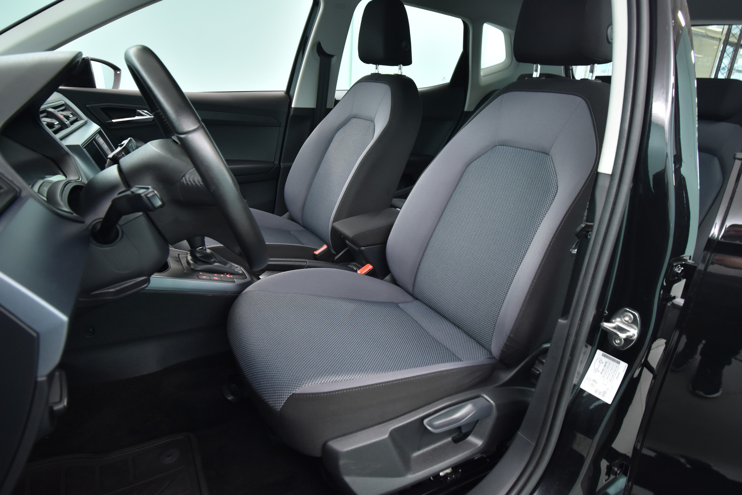 SEAT Arona vaihtoauto