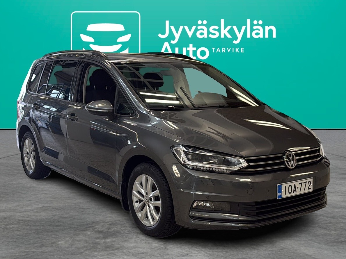 Volkswagen Touran vaihtoauto