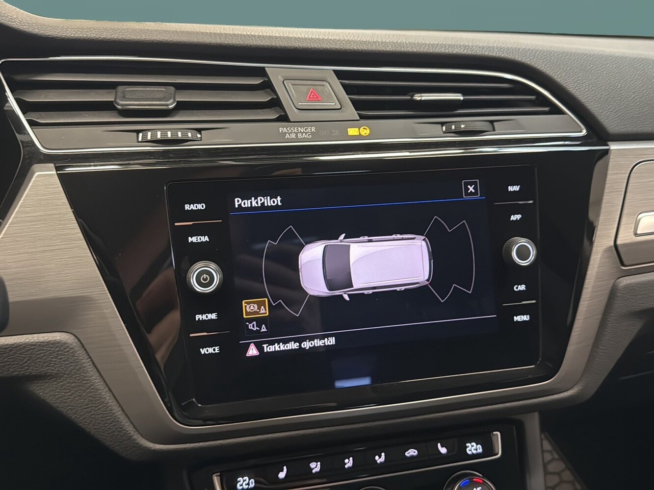 Volkswagen Touran vaihtoauto