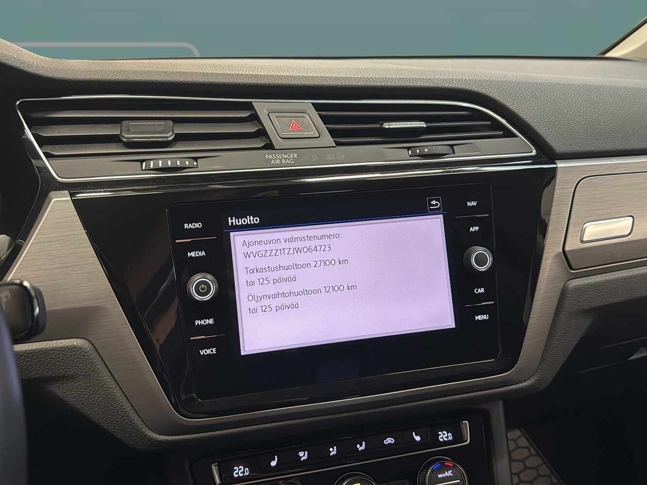 Volkswagen Touran vaihtoauto