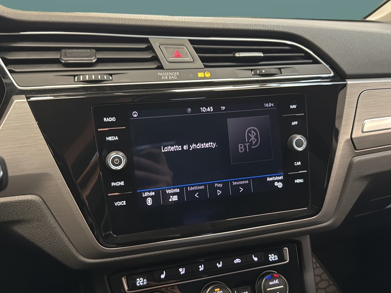 Volkswagen Touran vaihtoauto