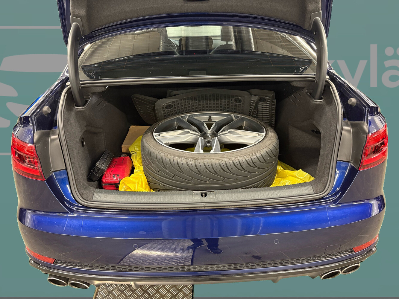 Audi S4 vaihtoauto