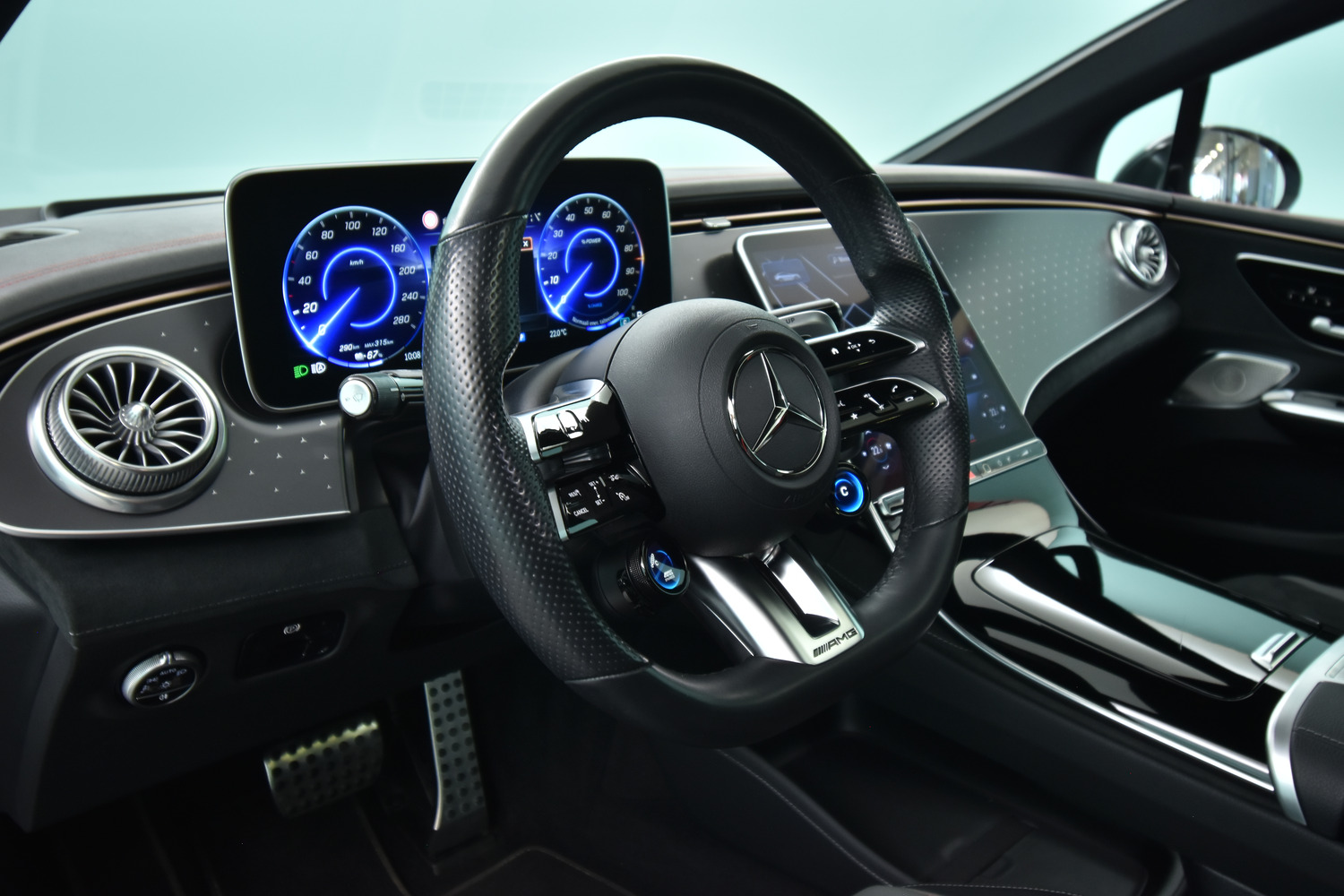 Mercedes-Benz EQE vaihtoauto
