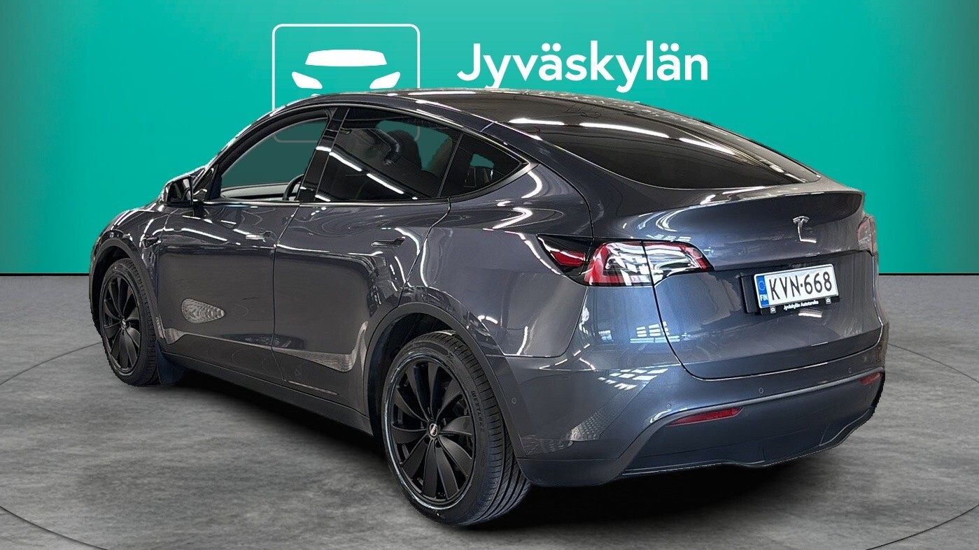 Tesla Model Y vaihtoauto