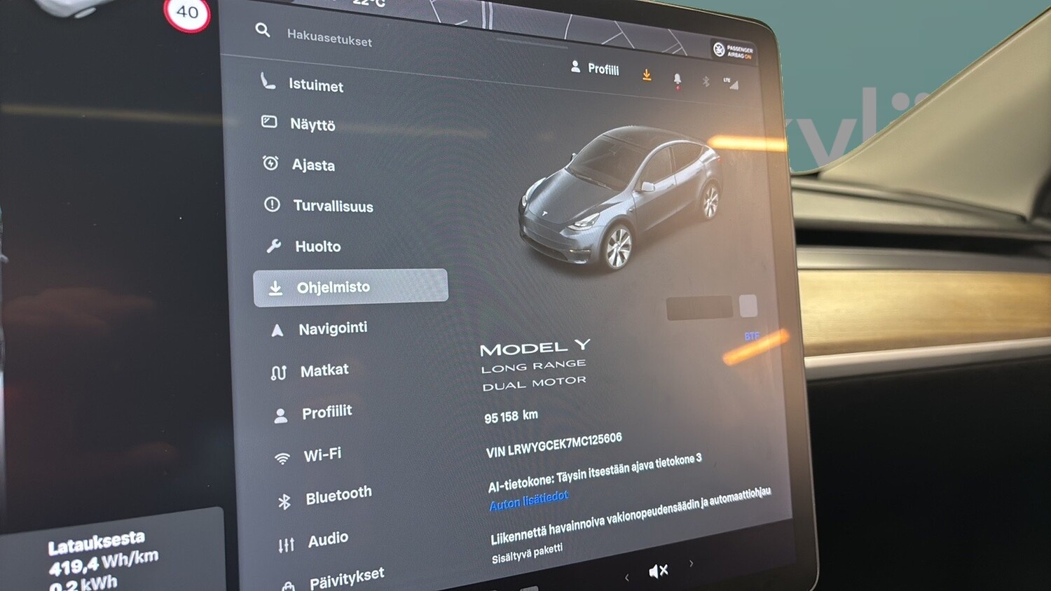 Tesla Model Y vaihtoauto