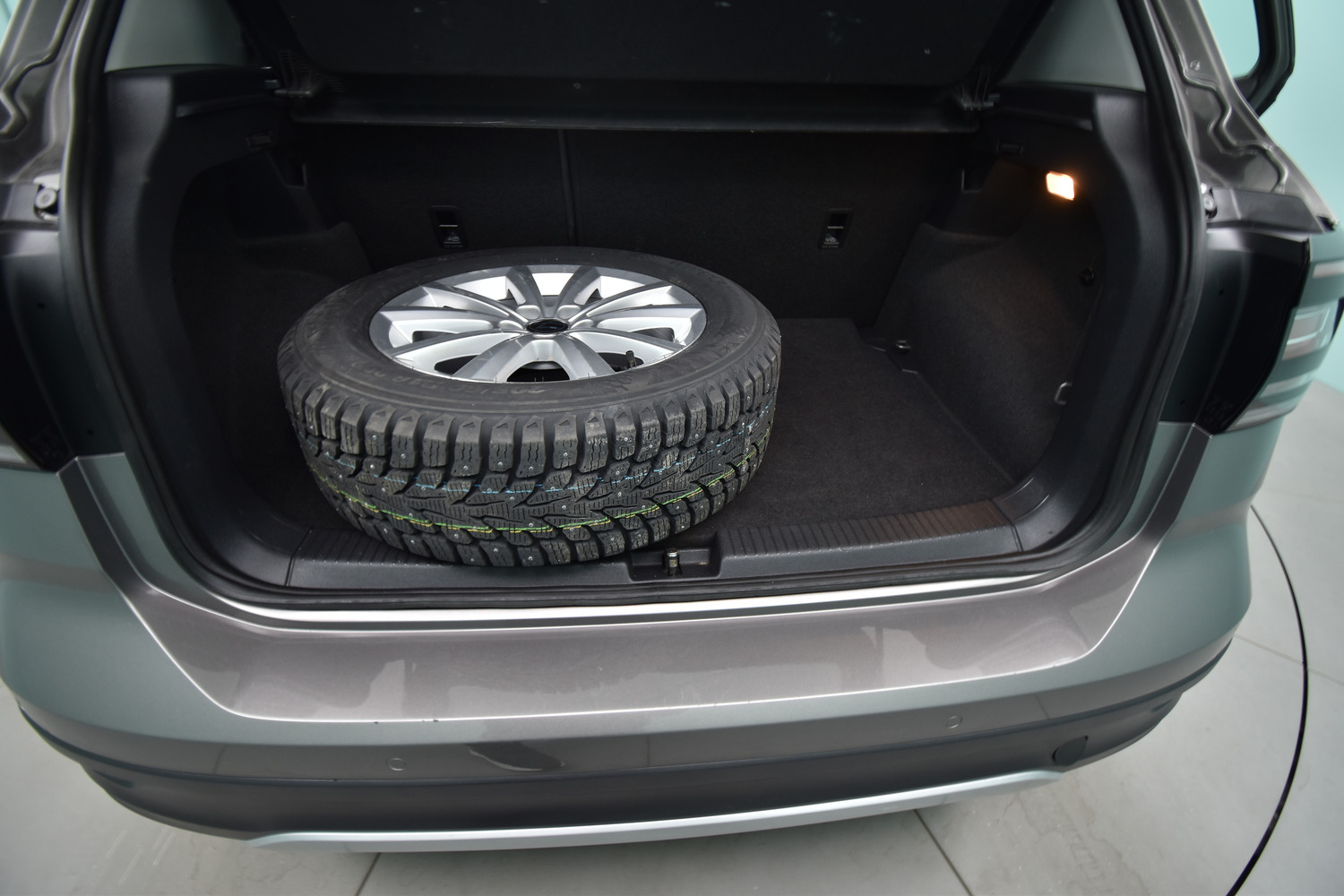 Volkswagen T-Cross vaihtoauto