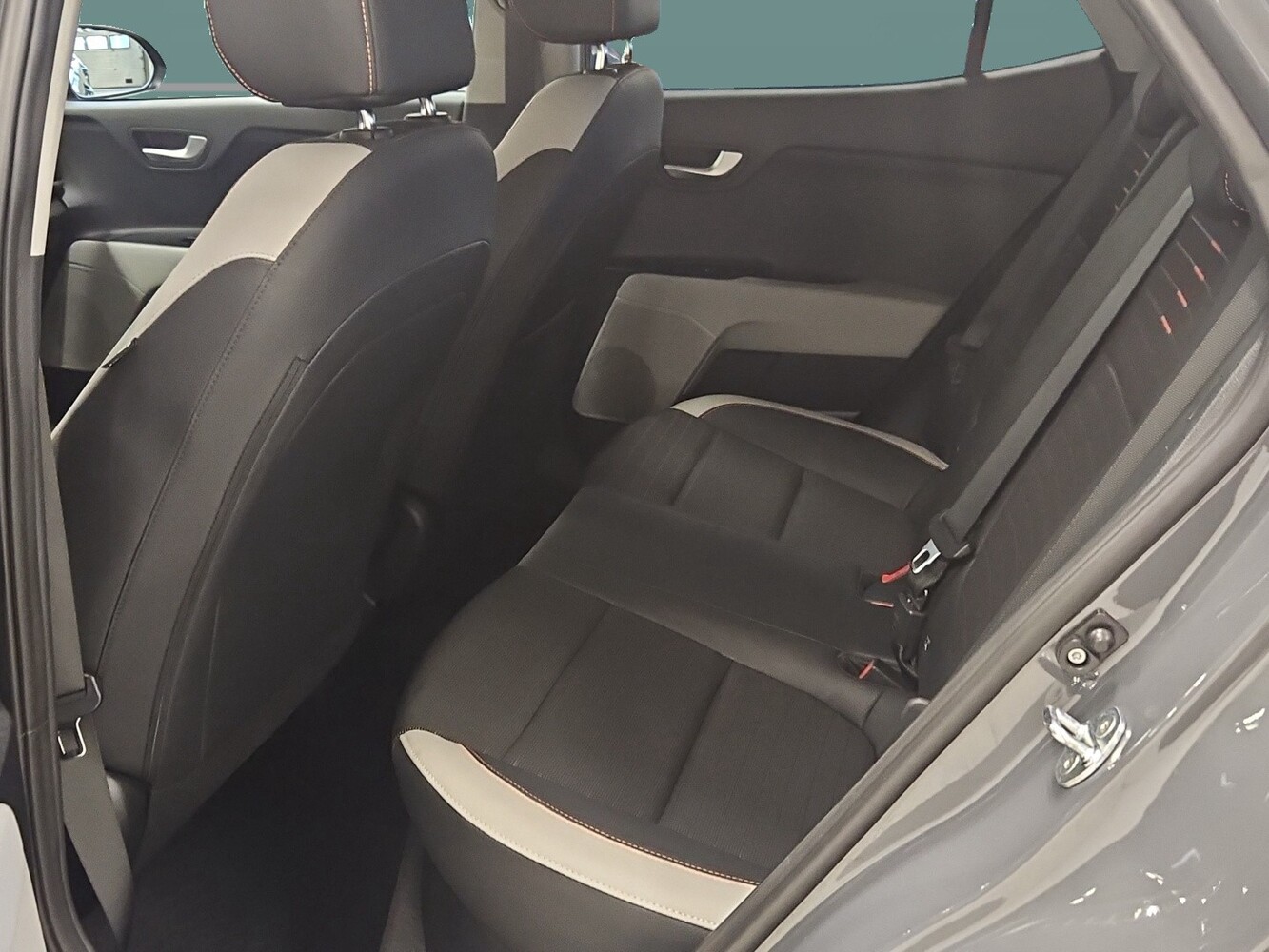 Kia Stonic vaihtoauto