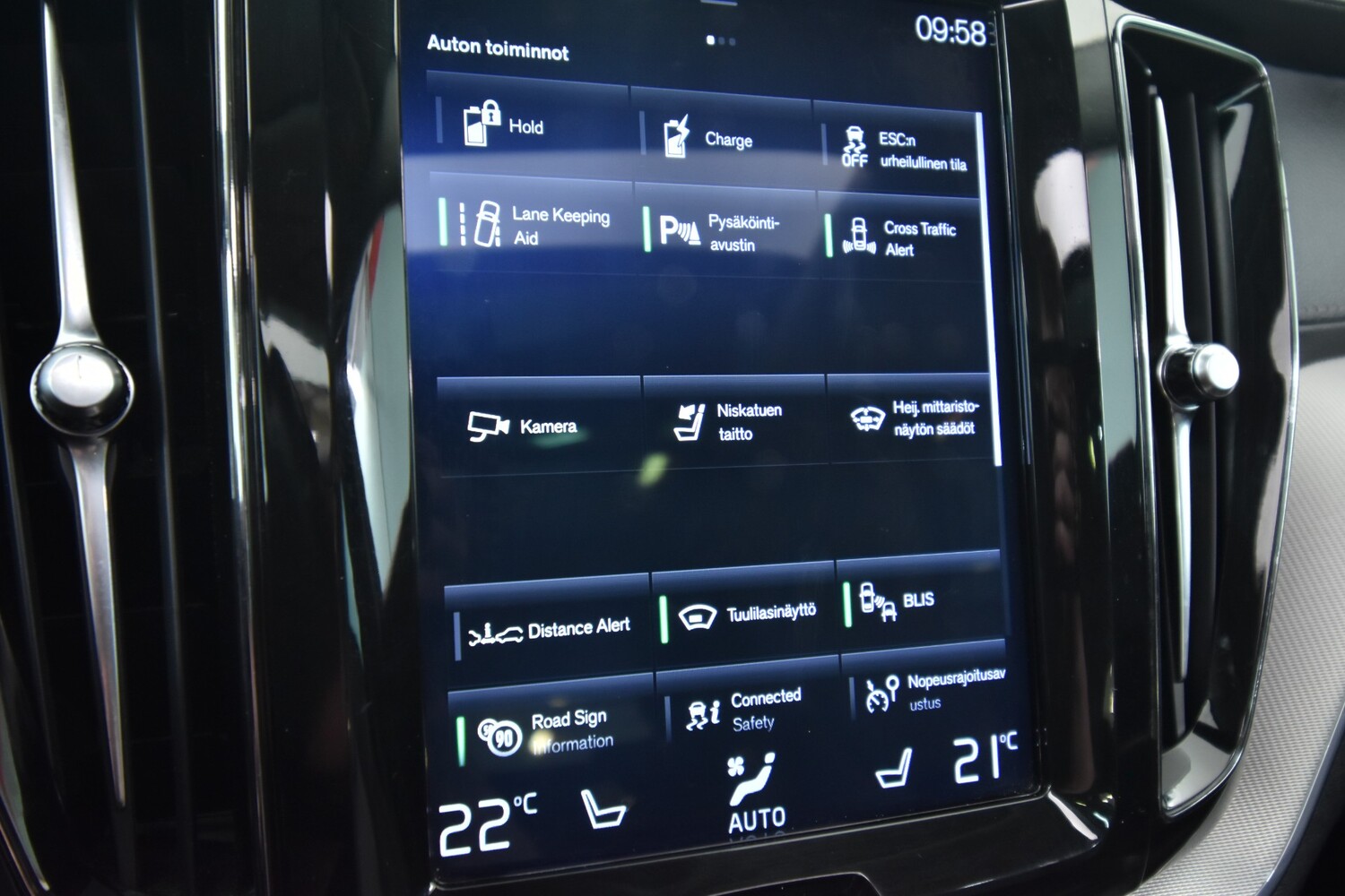 Volvo XC60 vaihtoauto