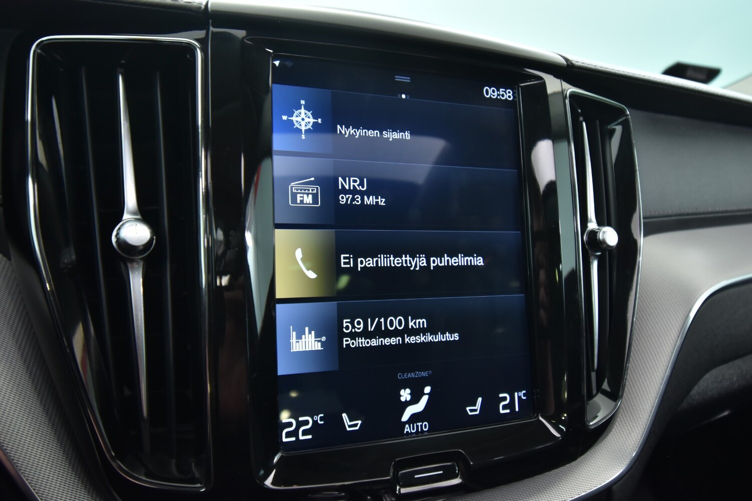 Volvo XC60 vaihtoauto
