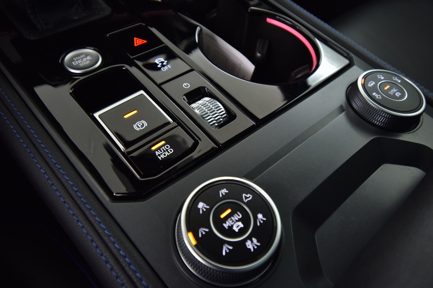 Volkswagen Touareg vaihtoauto