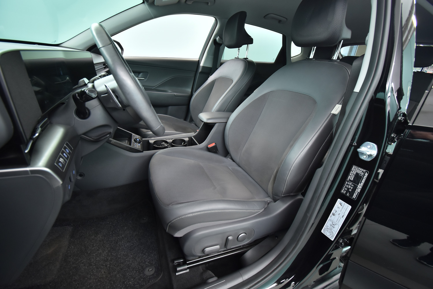 Hyundai KONA Hybrid vaihtoauto