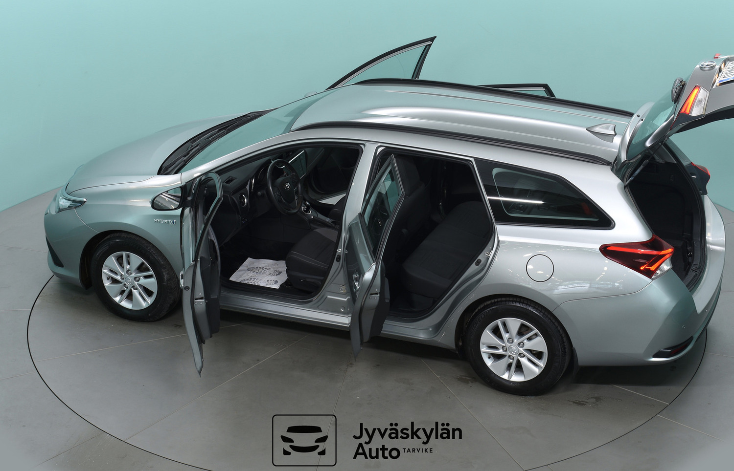 Toyota Auris vaihtoauto