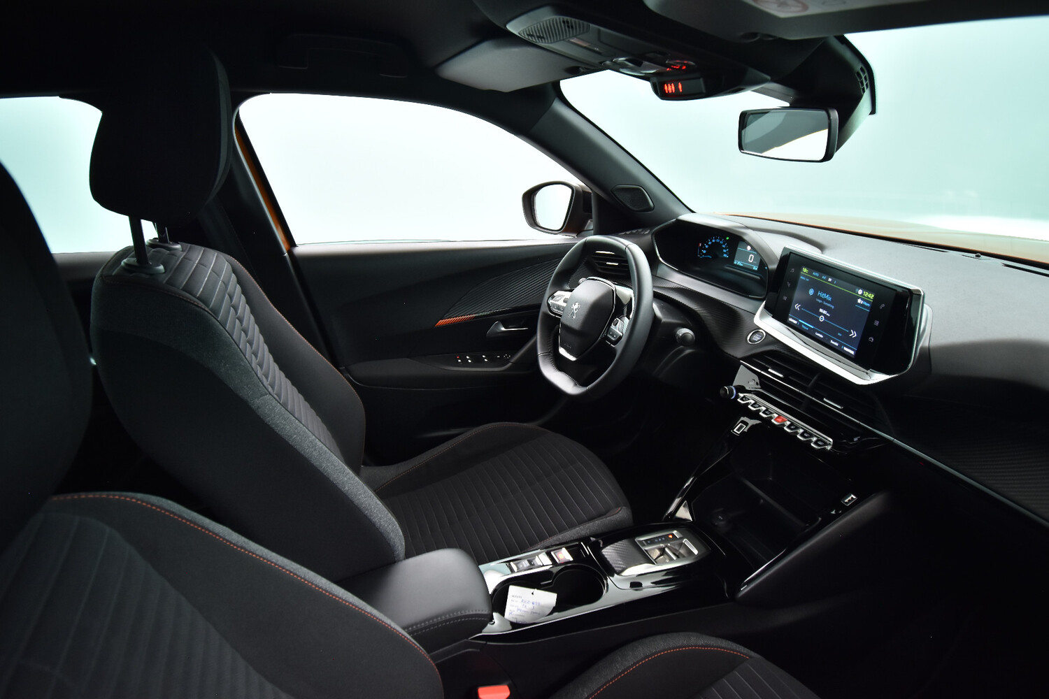 Peugeot e-2008 vaihtoauto