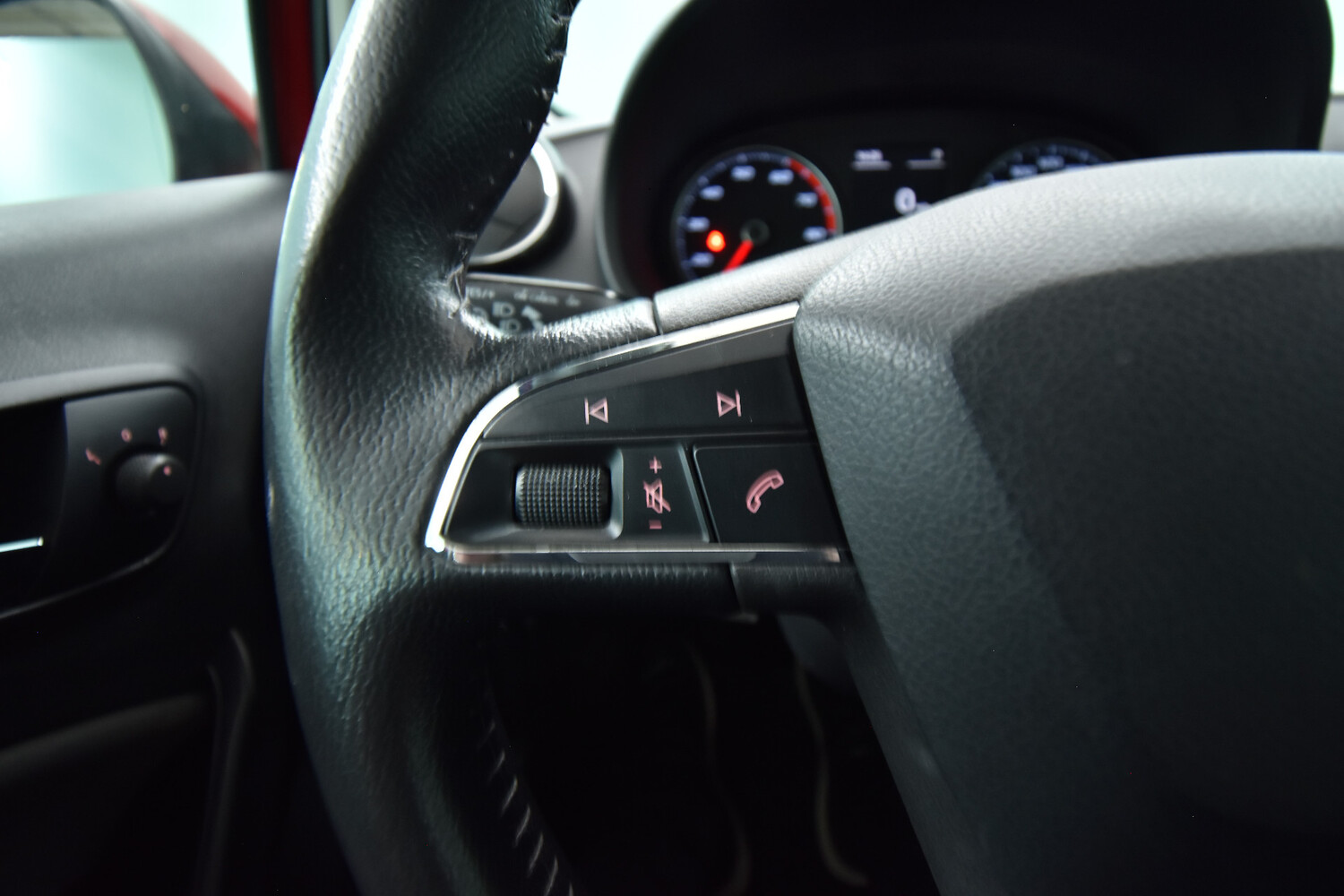 SEAT Ibiza ST vaihtoauto