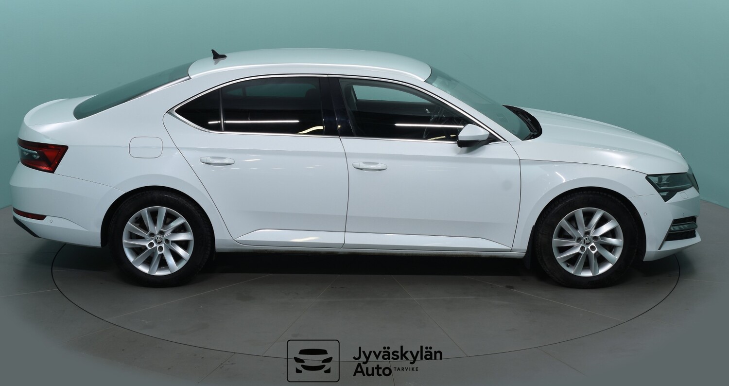 Skoda Superb vaihtoauto