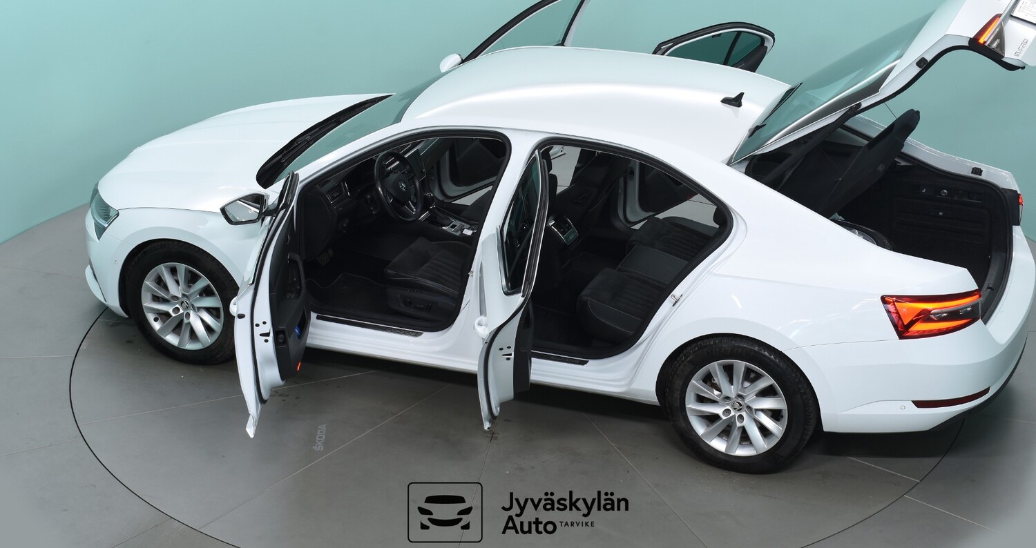 Skoda Superb vaihtoauto