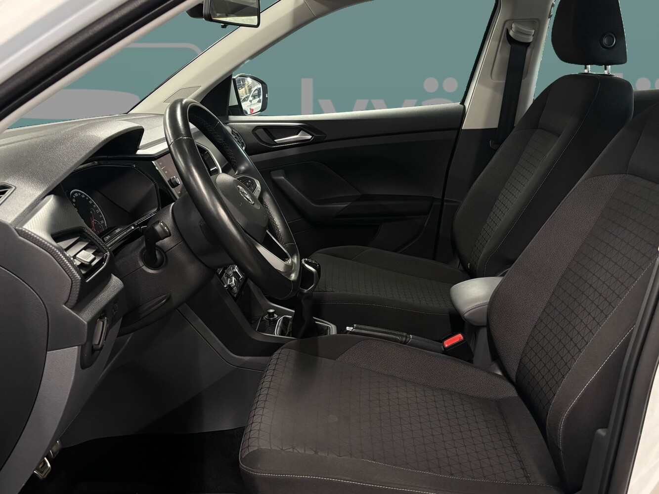 Volkswagen T-Cross vaihtoauto
