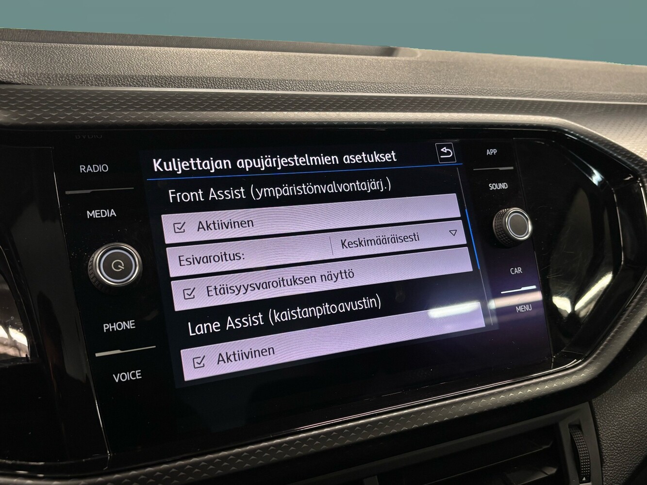 Volkswagen T-Cross vaihtoauto