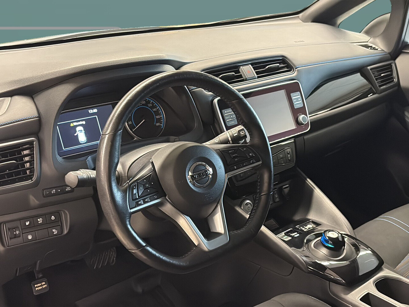 Nissan Leaf vaihtoauto