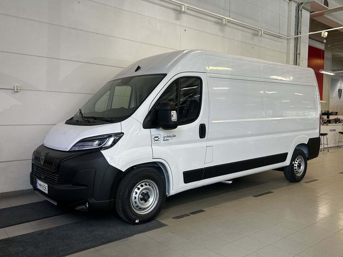 Peugeot Boxer vaihtoauto