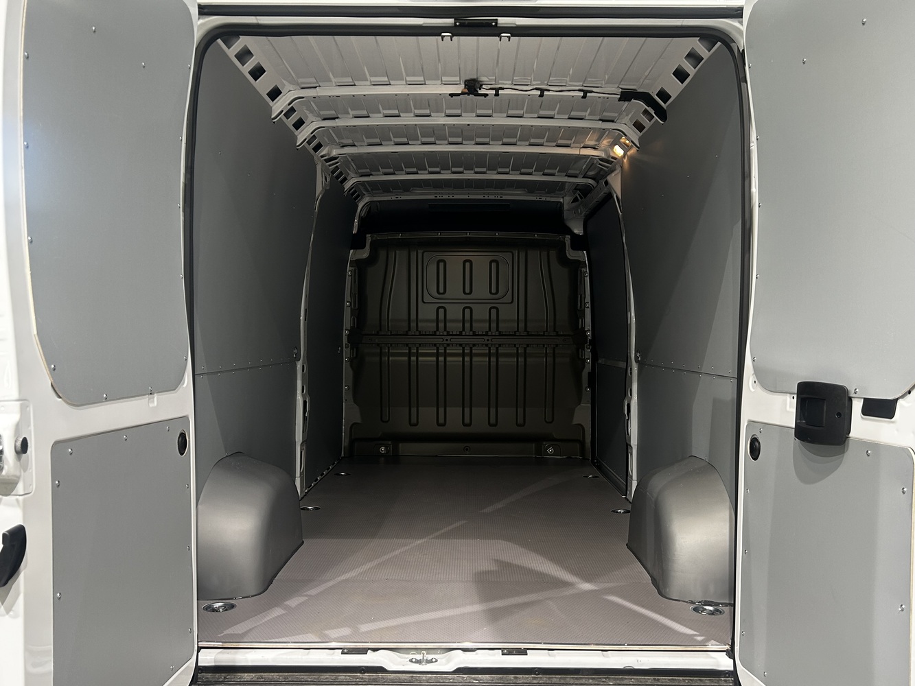 Peugeot Boxer vaihtoauto