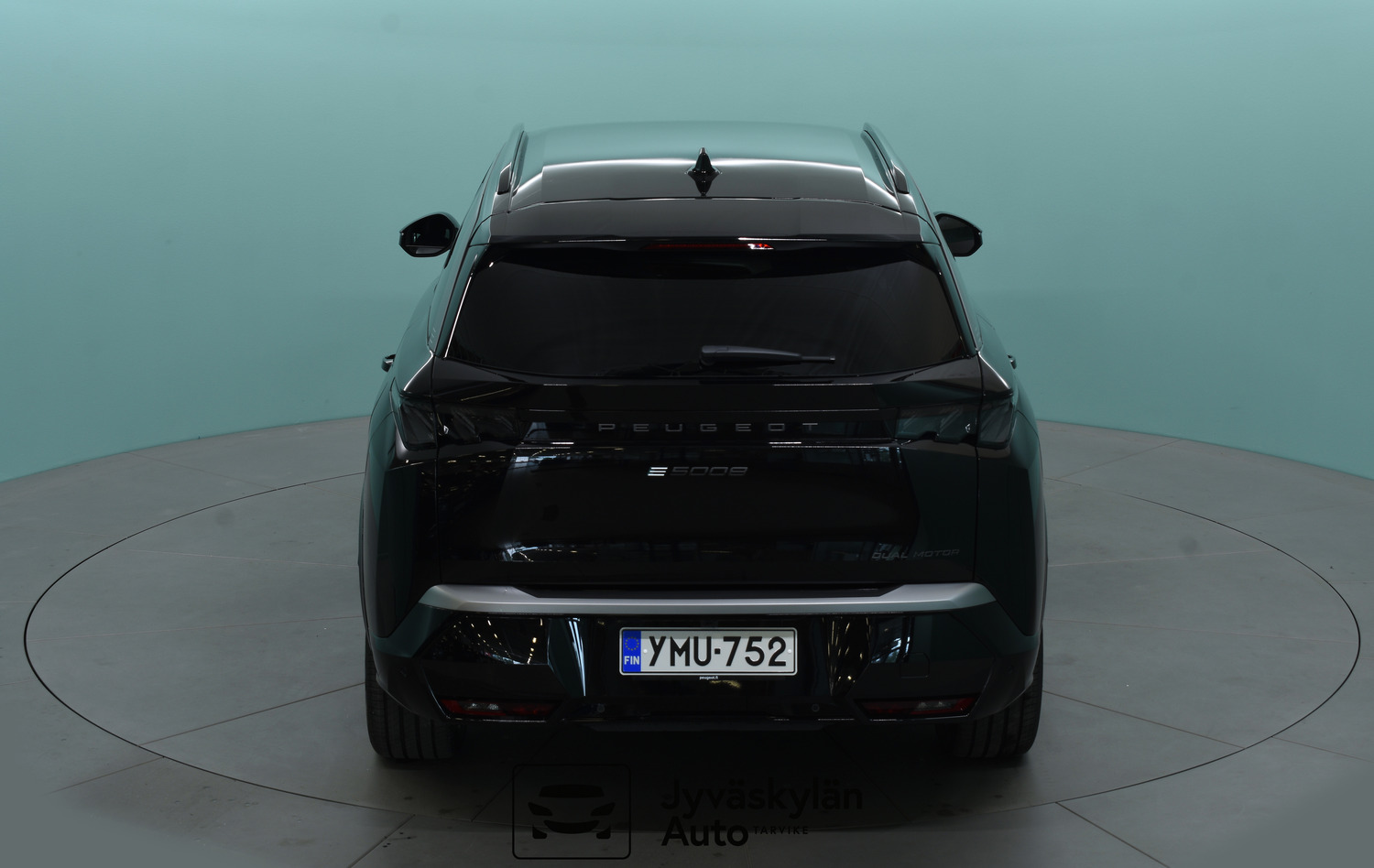 Peugeot E-5008 vaihtoauto