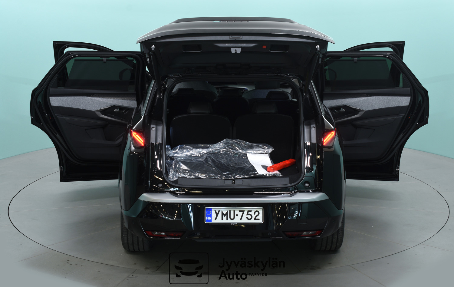 Peugeot E-5008 vaihtoauto