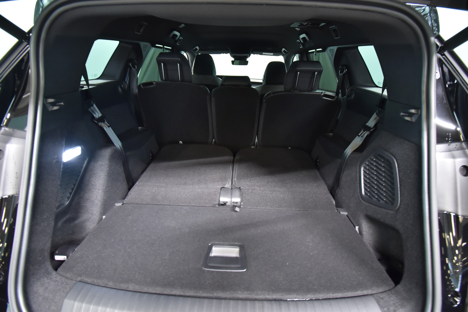 Peugeot E-5008 vaihtoauto