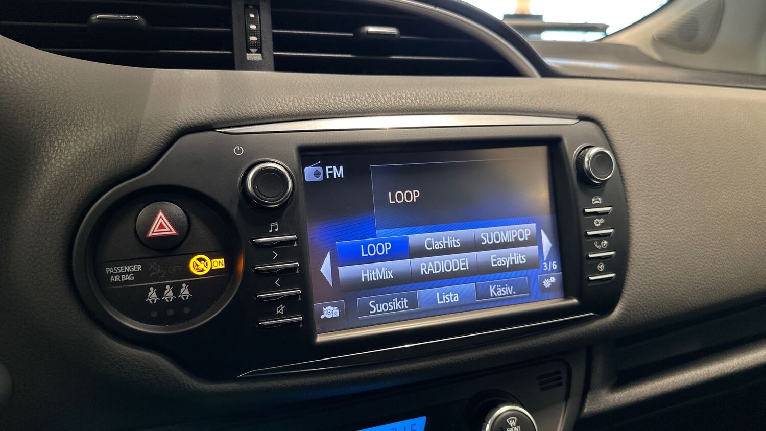 Toyota Yaris vaihtoauto