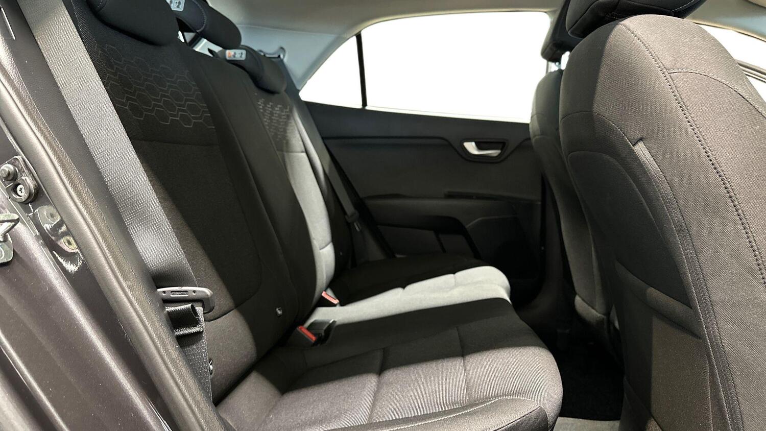 Kia Rio vaihtoauto